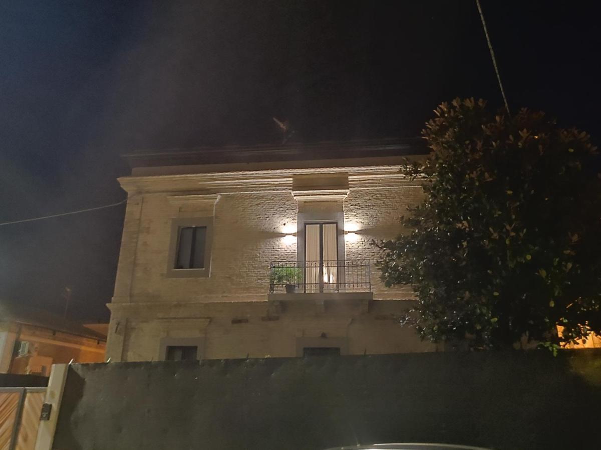 Ferienwohnung Dimora Dei Cento Pescara Exterior foto
